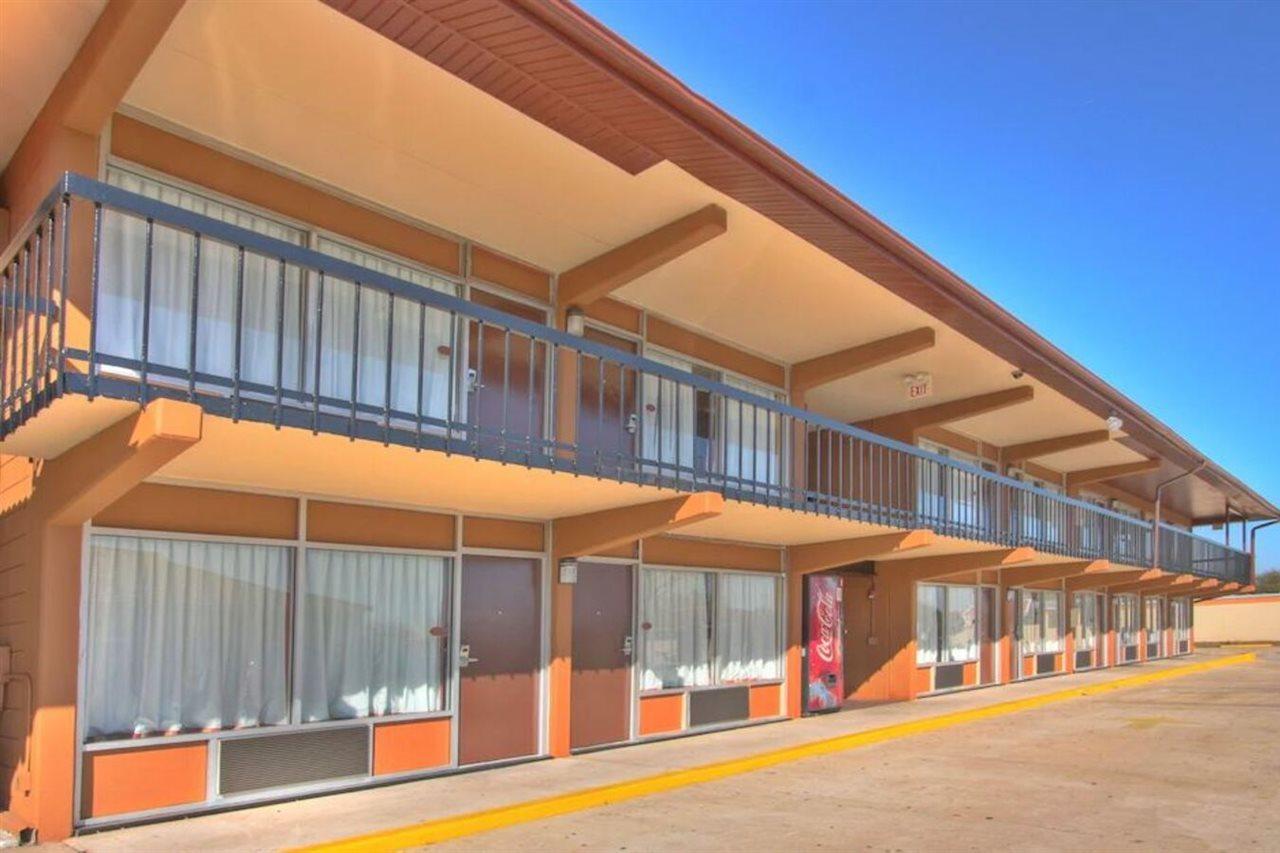 Oak Ridge Hotel Belair Orlando Near Florida Mall מראה חיצוני תמונה