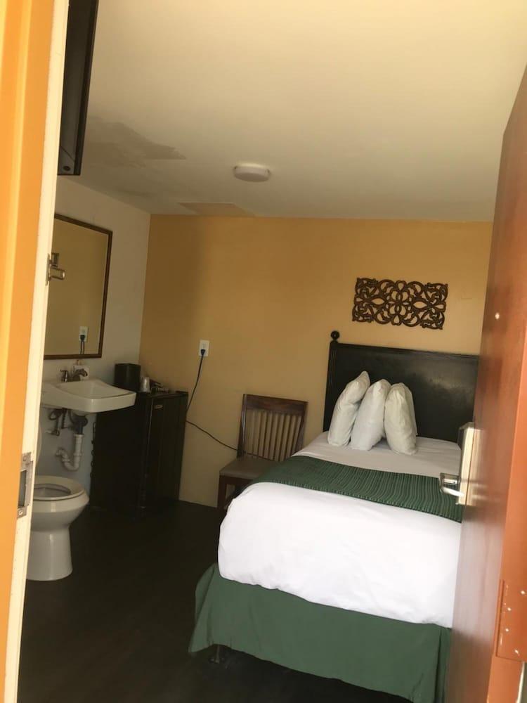 Oak Ridge Hotel Belair Orlando Near Florida Mall מראה חיצוני תמונה